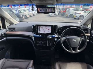 2021 NISSAN ELGRAND 250 Highway Star S ☆ 9-inch Navigation System ☆ Rear Monitor ☆ Emergency Brake photo 3