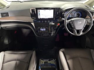 2021 NISSAN ELGRAND 250 Highway Star S photo 4