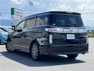 2025 NISSAN ELGRAND 250 Highway Star S photo 2