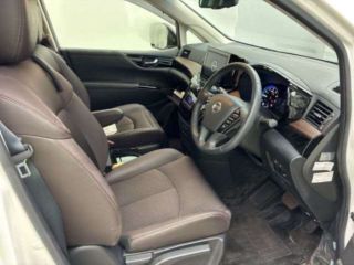 2022 NISSAN ELGRAND 250 Highway Star S photo 5