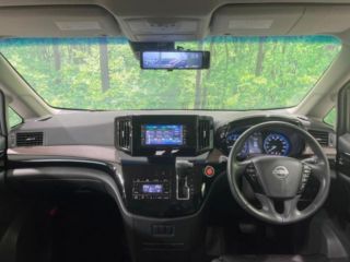 2021 NISSAN ELGRAND 250 Highway Star S photo 2