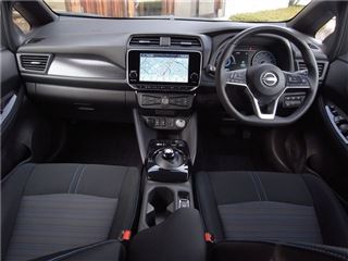 2023 NISSAN LEAF XV Selection photo 3