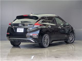 2021 NISSAN LEAF Autech ★ Genuine Navigation ★ BOSE ★ ProPILOT ★ AVM ★ Cold Weather Package photo 2