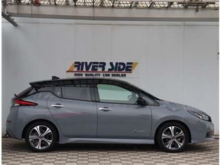 2022 NISSAN LEAF XV Selection photo 2