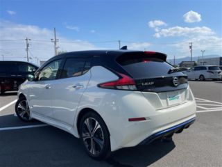 2021 NISSAN LEAF X V Selection photo 2