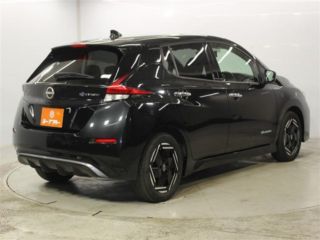 2022 NISSAN LEAF X photo 5