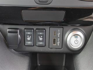 2022 NISSAN LEAF e+ X photo 5