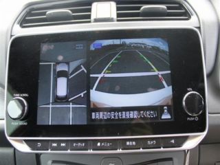 2022 NISSAN LEAF e+ X photo 4