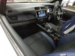 2022 NISSAN LEAF Autech photo 3