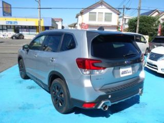 2021 SUBARU FORESTER sports photo 3