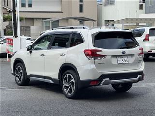 2022 SUBARU FORESTER Advance photo 2