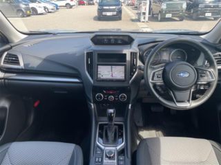 2024 SUBARU FORESTER Touring 4WD photo 3