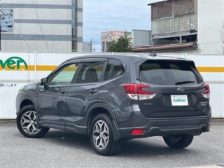 2021 SUBARU FORESTER Touring 4WD photo 2