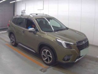 2024 SUBARU FORESTER Advance photo 2