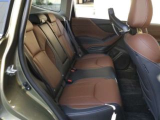 2024 SUBARU FORESTER Advance photo 5