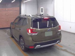 2024 SUBARU FORESTER Advance photo 3