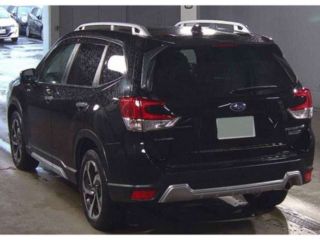 2022 SUBARU FORESTER Advance photo 2