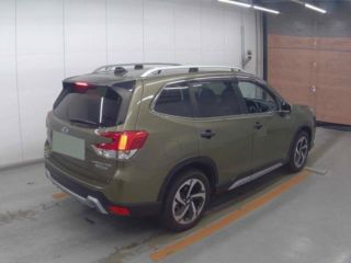 2024 SUBARU FORESTER Advance photo 2