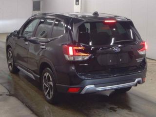 2023 SUBARU FORESTER Advance photo 2