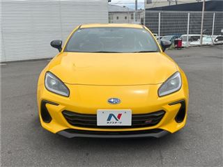 2025 SUBARU BRZ Yellow Edition photo 5