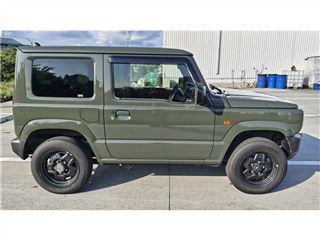 2021 SUZUKI JIMNY 4WD XL 5-speed manual with original wheels photo 4