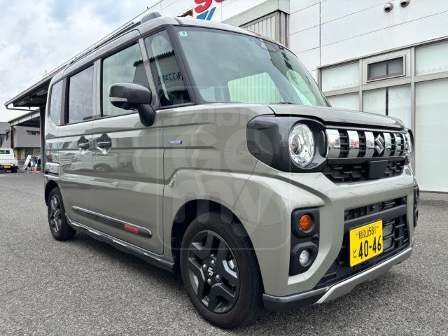 2025 SUZUKI SPACIA GEAR Hybrid XZ Turbo with 9-inch all-around monitor, navigation system, ETC, floor mats, and battery canceller.