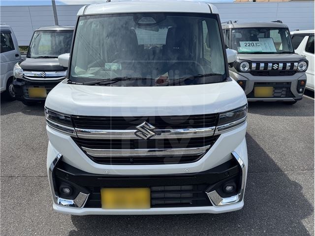 2025 SUZUKI SPACIA CUSTOM Hybrid XS Turbo, manufacturer's 9-inch navigation system, all-around camera, left and right power sliding doors.