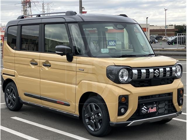 2026 SUZUKI SPACIA GEAR Hybrid XZ with 9-inch navigation system and all-around monitor.