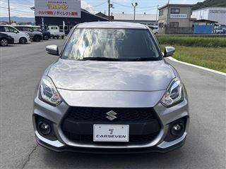 2022 SUZUKI SWIFT Sports car, 6-speed manual transmission, one owner. photo 5