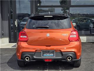 2022 SUZUKI SWIFT Base grade photo 2