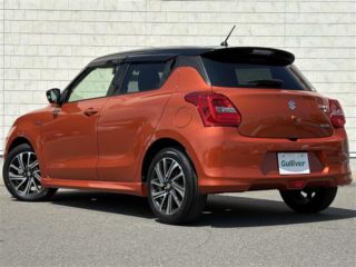 2022 SUZUKI SWIFT HYBRID RS photo 2