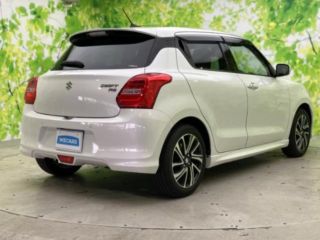 2022 SUZUKI SWIFT RS photo 3