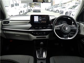 2025 SUZUKI SWIFT Hybrid MZ photo 5