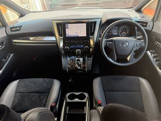 2022 TOYOTA VELLFIRE 2.5 GoldenEyes III photo 3