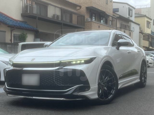 2024 TOYOTA CROWN CROSSOVER G Advanced Leather Package
