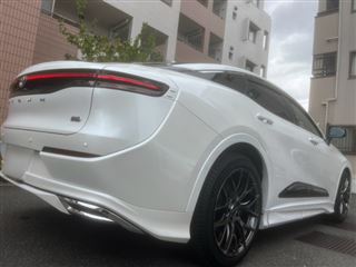 2024 TOYOTA CROWN CROSSOVER G Advanced Leather Package photo 2