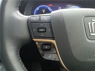 2023 TOYOTA CROWN CROSSOVER G Advanced Leather Package photo 4