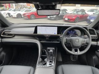 2025 TOYOTA CROWN CROSSOVER Z THE 70th 4WD photo 4