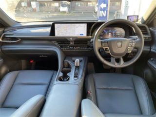 2024 TOYOTA CROWN CROSSOVER G Advanced Leather Package 4WD photo 3