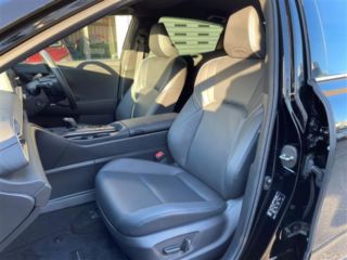 2024 TOYOTA CROWN CROSSOVER G Advanced Leather Package 4WD photo 5