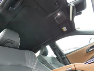 2024 TOYOTA CROWN CROSSOVER 2.5 Z 4WD photo 3