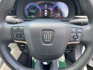 2022 TOYOTA CROWN CROSSOVER ● 2.5G Advanced Leather Package E-Four photo 4