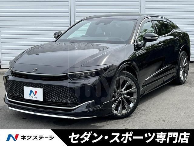 2023 TOYOTA CROWN CROSSOVER G Advanced Leather Packaging