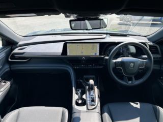 2026 TOYOTA CROWN SPORT Z 4WD photo 3