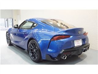 2023 TOYOTA SUPRA RZ 6-speed manual transmission, tan leather interior, one owner. photo 2