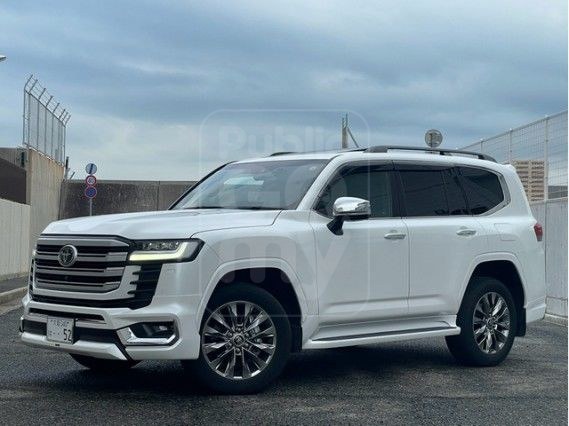 2023 TOYOTA LAND CRUISER ZX, one-owner vehicle, purchased from the user.