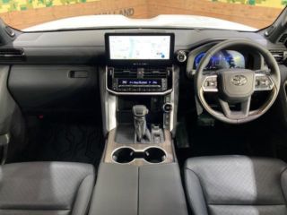 2026 TOYOTA LAND CRUISER ZX photo 2