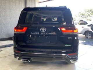 2026 TOYOTA LAND CRUISER ZX / Modellista Aero / JBL / Rear Aero photo 3