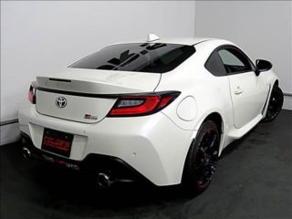 2025 TOYOTA GR86 RC photo 3