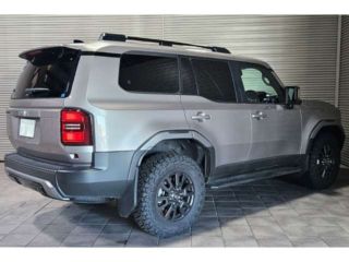 2026 TOYOTA LAND CRUISER VX Modellista Package User Purchase photo 2